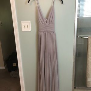 Lulu’s Light Grey Maxi Dress - Small